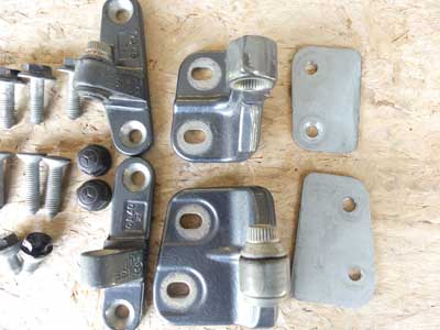 Mercedes Door Hinges Upper and Lower Set, Rear Left A2217301137 W221 07-13 S550 S Class8